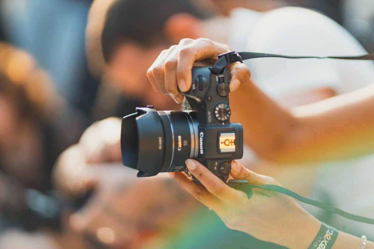Canon EOS R8 Mark II : le plein format compact gagne la stabilisation et arrive le 20 octobre